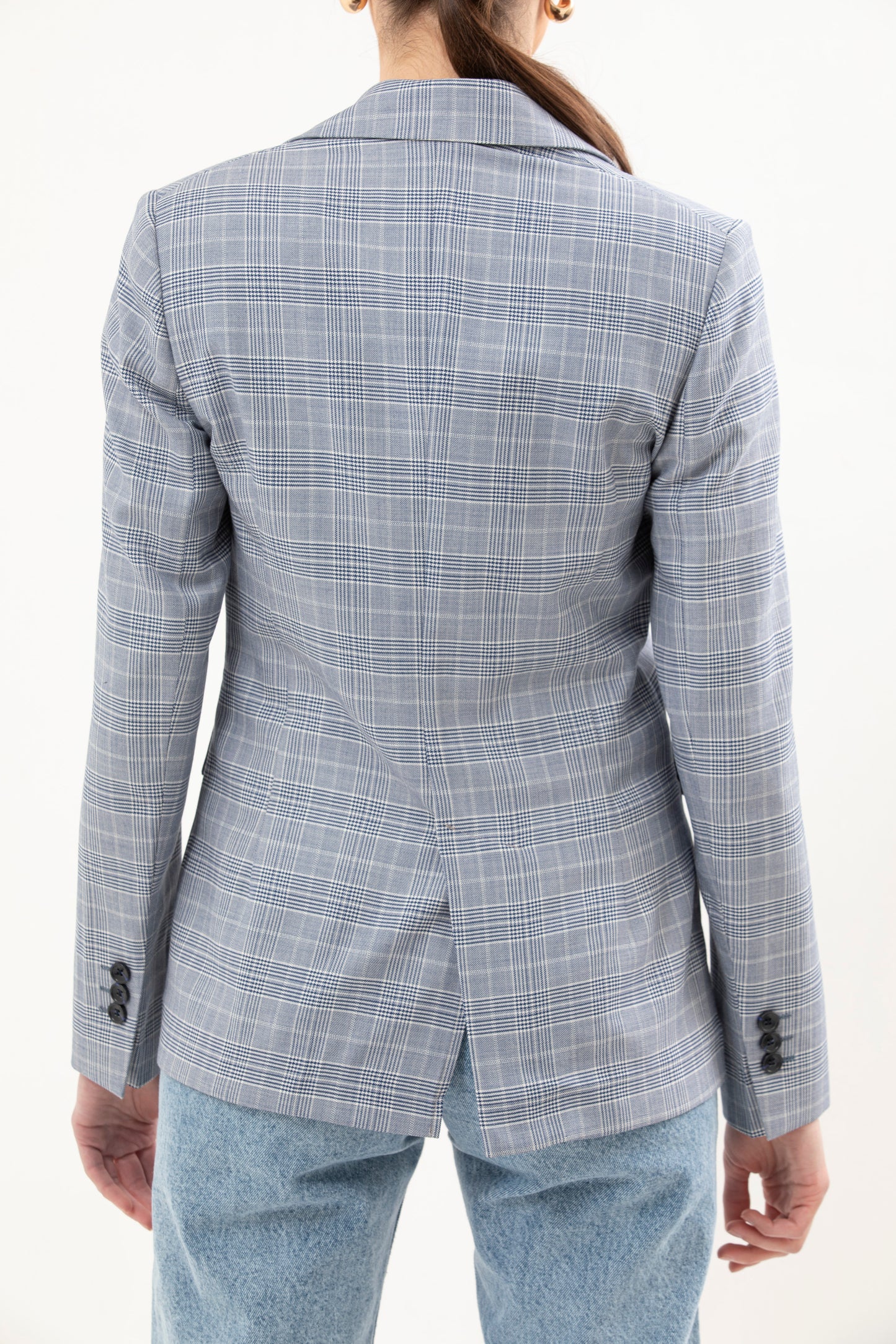 Single Breasted Blazer Featuring 1 Button, Notch Lapel and no lining