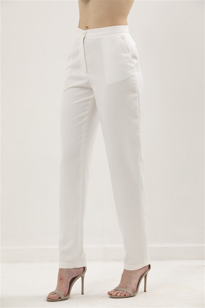 Carrot Fit Trousers