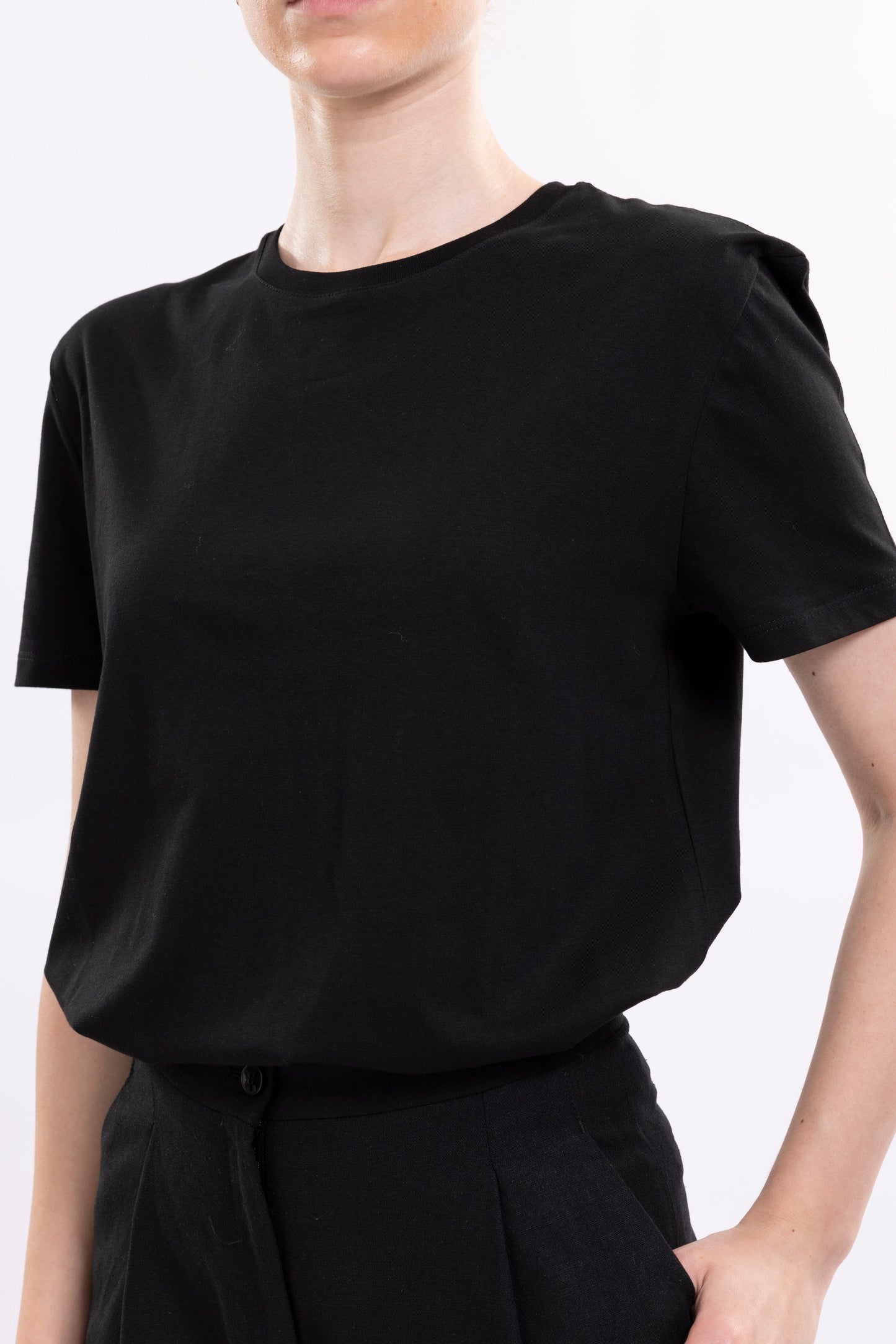 Basic T-Shirt