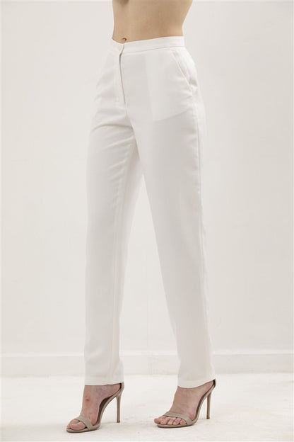 Carrot Fit Trousers