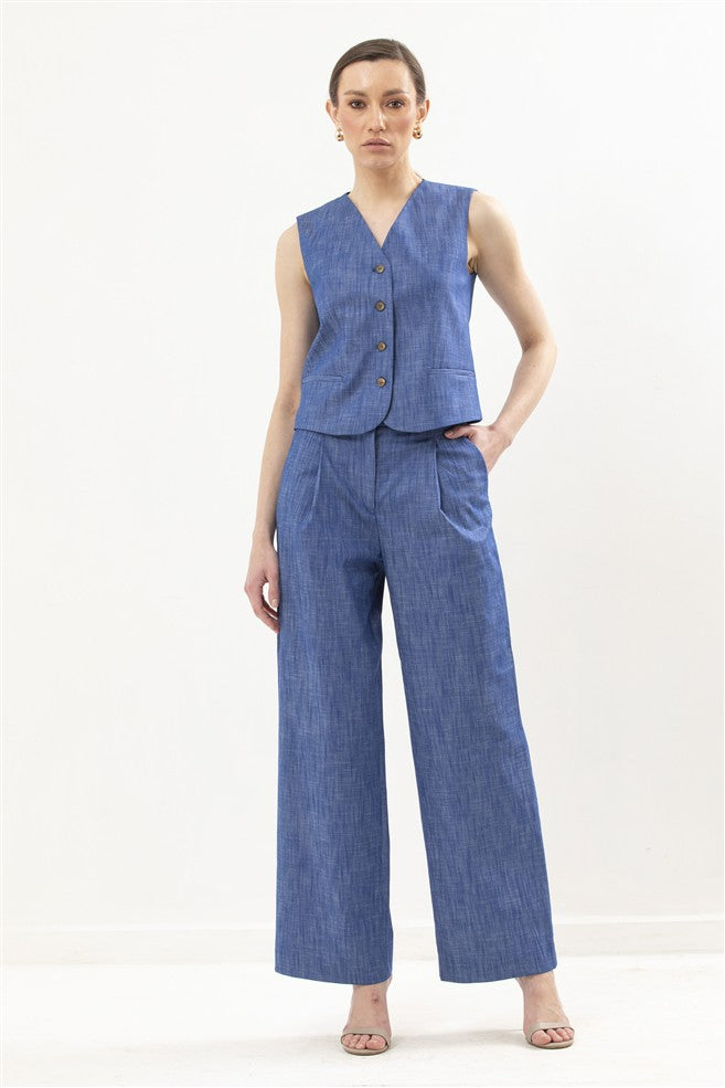Waistcoat Featuring 4 Front Buttons and Back Belt