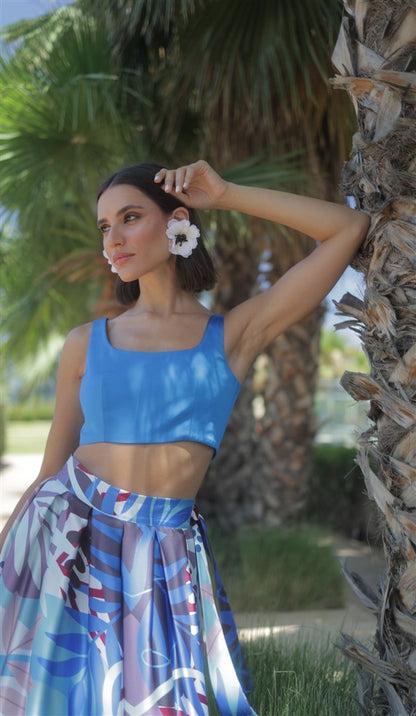 Wide Straps Crop Top